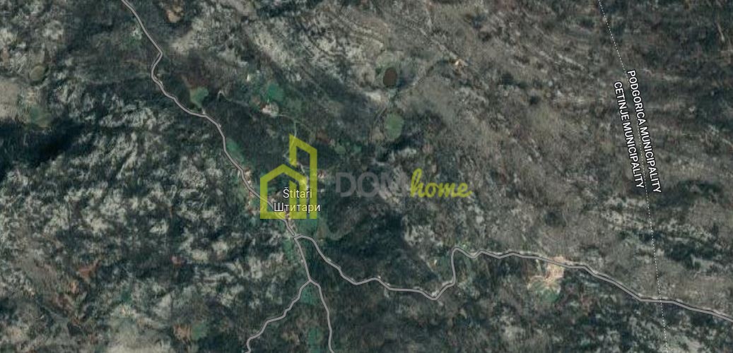 Plac 180000m2, Štitari